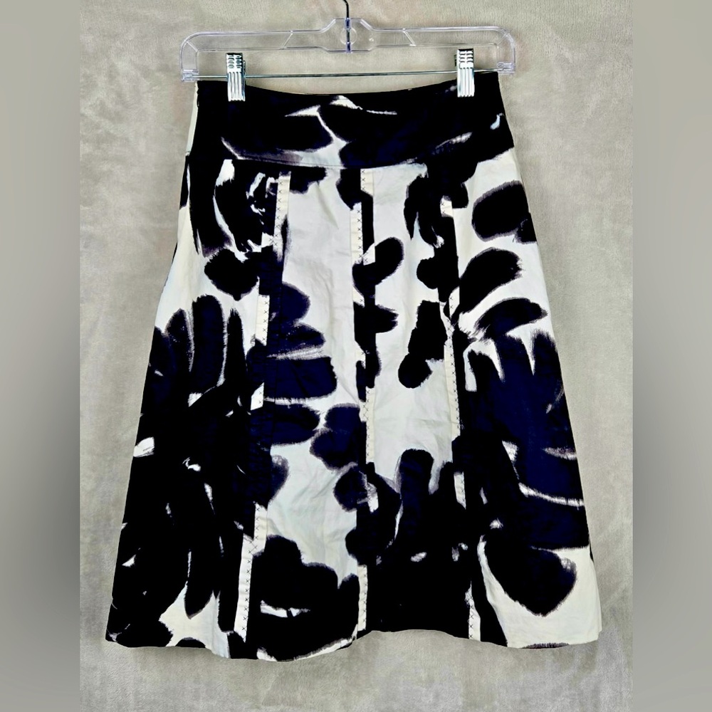 LaVia 18 Black and White A-Line Asymmetrical Skirt💕